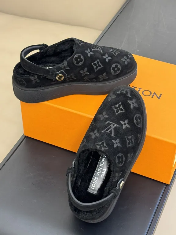 Louis Vuitton Shoe 